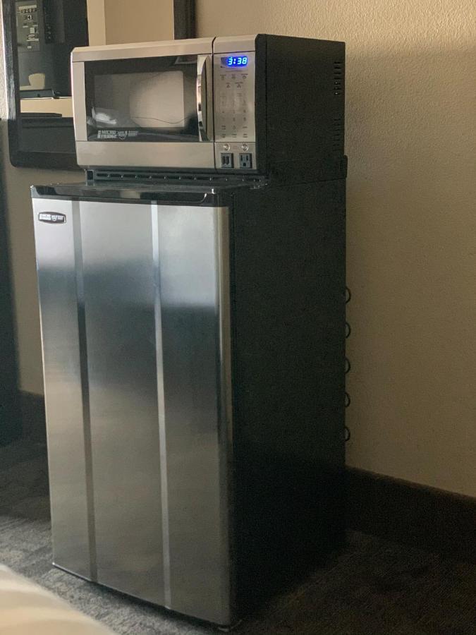 Sway Hotel Lake Havasu City Exterior foto