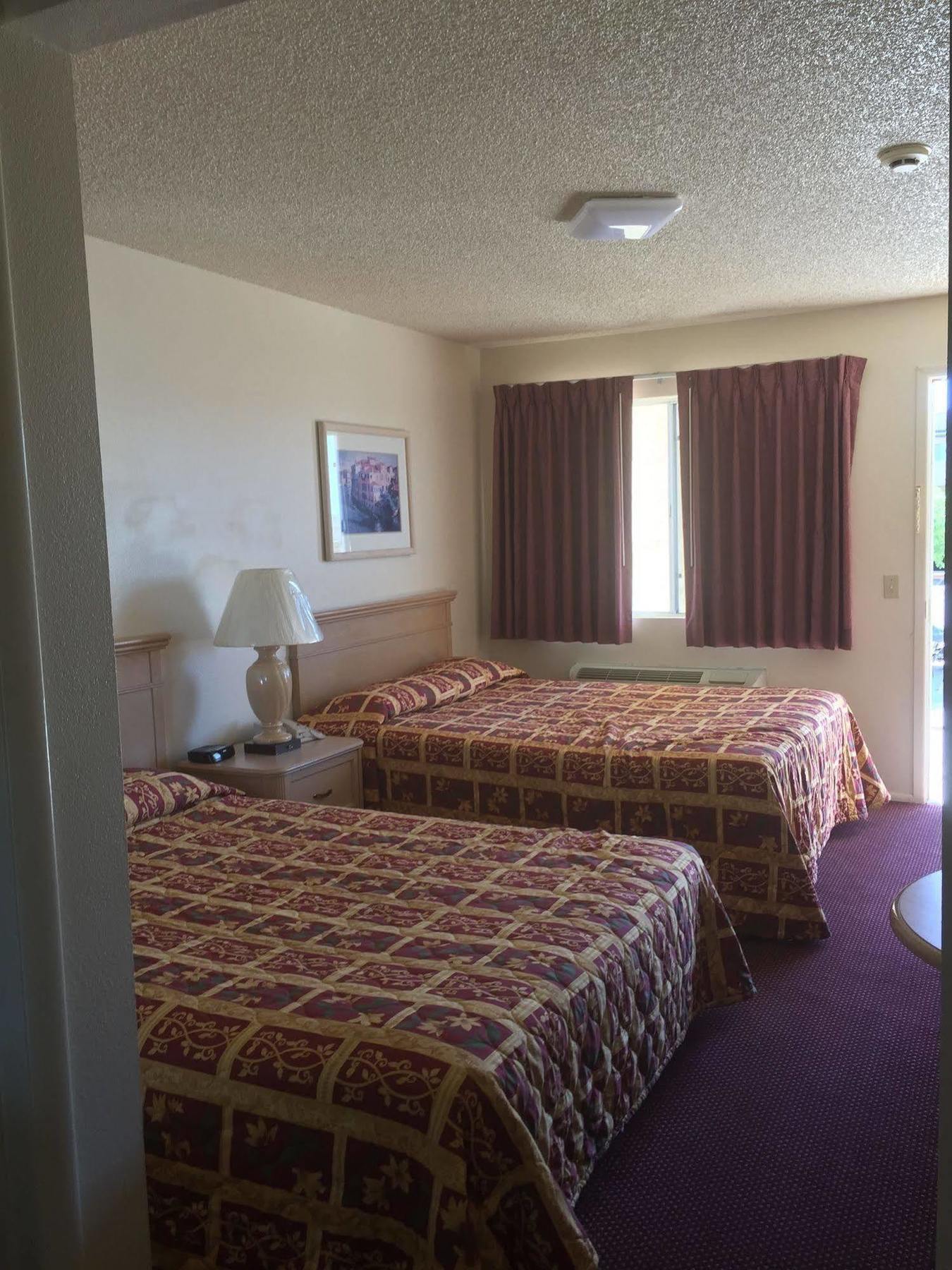 Sway Hotel Lake Havasu City Exterior foto