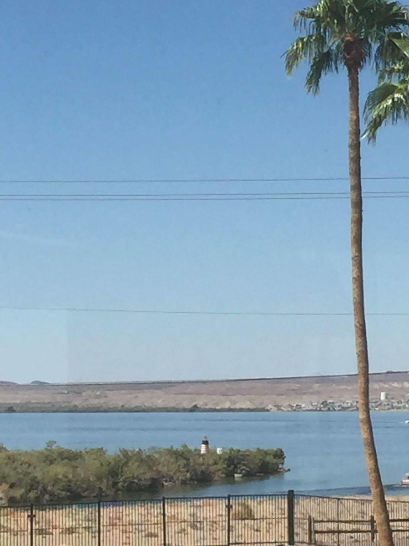 Sway Hotel Lake Havasu City Exterior foto